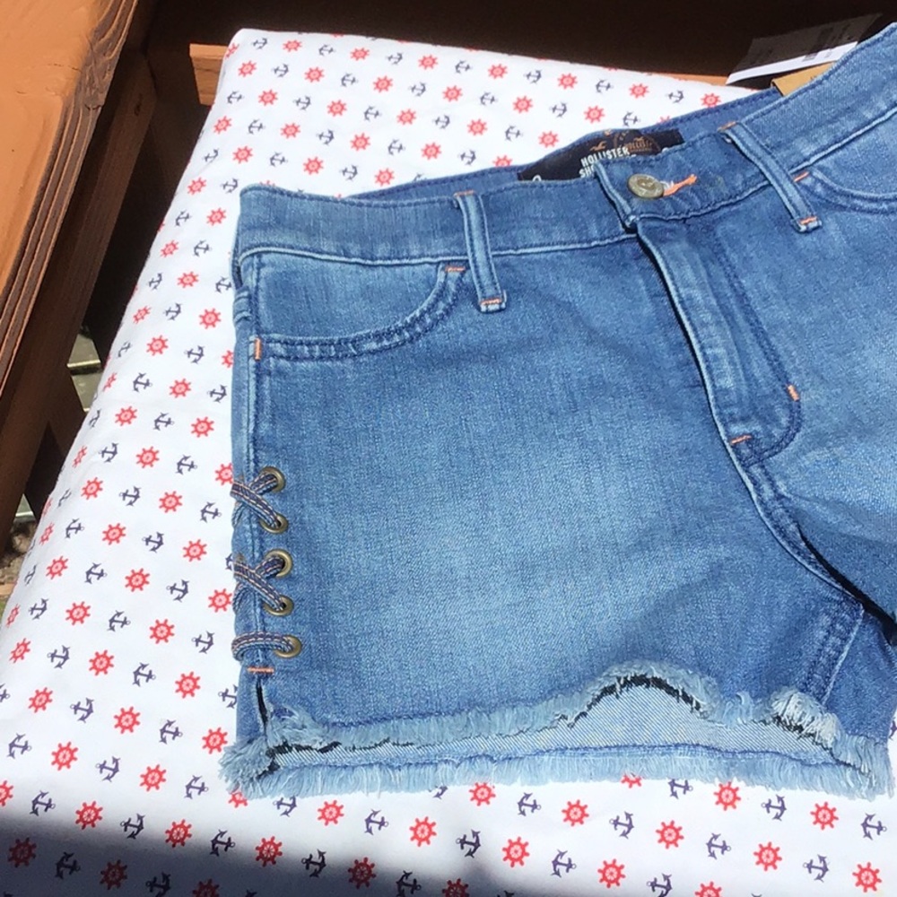 Hollister Denim Shorts Sz 0 Waist 24 New Firm